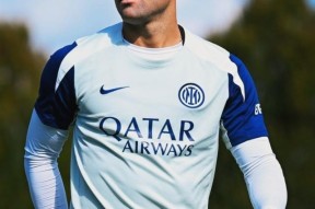 法国杯赛程吃紧，国际米兰今晚回应争议，底气十足，轮换策略成焦点的简单介绍